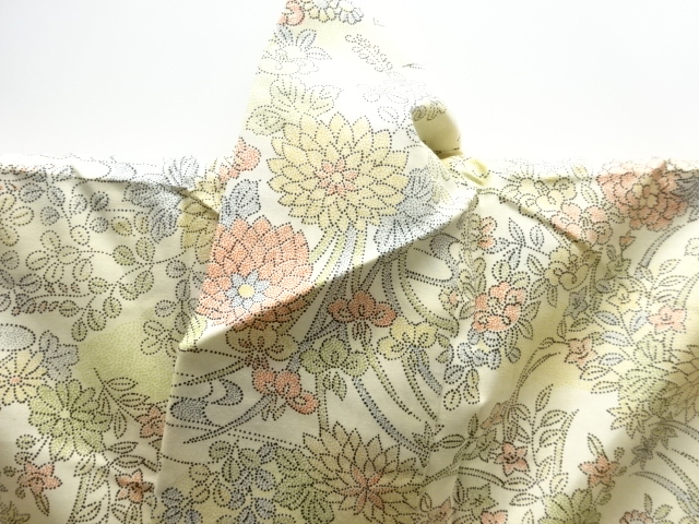  未使用品　草花模様本場大島紬着物（染）